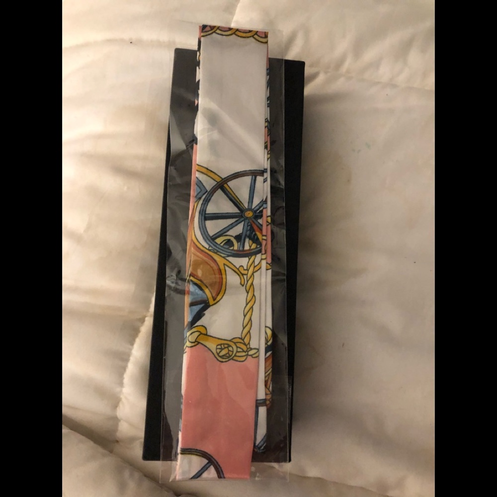 Lou start Bandeau scarf for handbag, head, neck or wristlet 39.5”